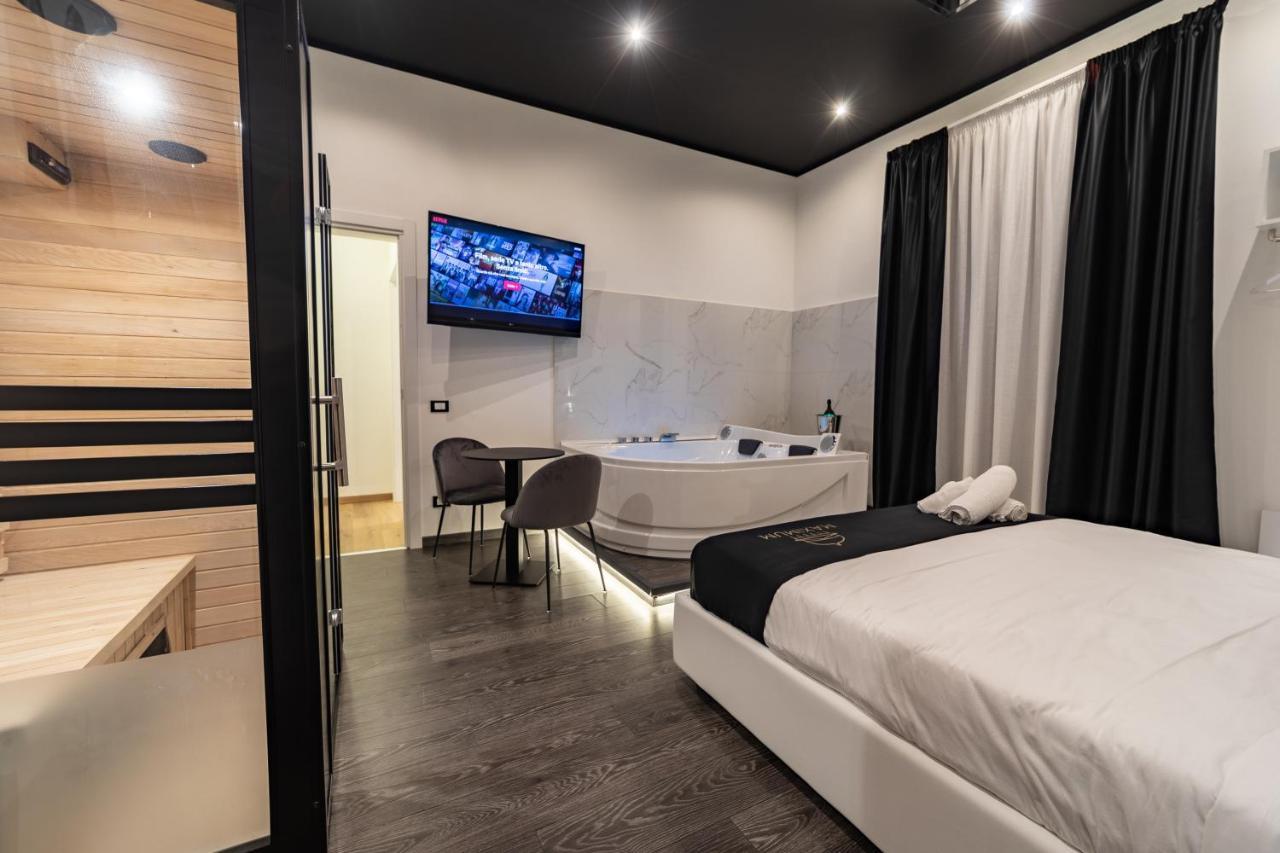 Maximum Suite & Spa Палермо Экстерьер фото