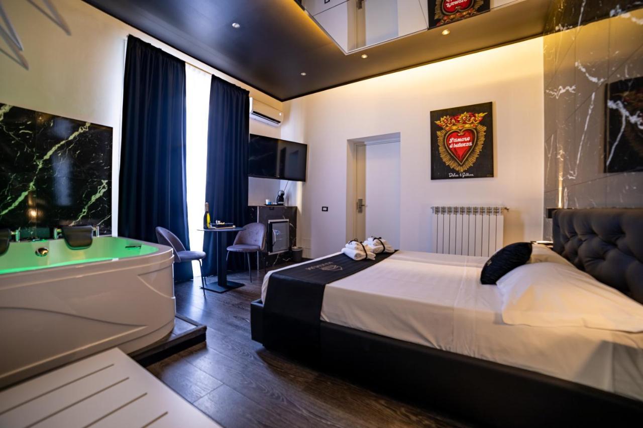 Maximum Suite & Spa Палермо Экстерьер фото